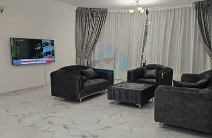 Apartment - 2 Bedrooms - 2 Bathrooms for rent in Oasis Tower 3 - Al Rashidiya 1 - Al Rashidiya - Ajman