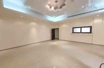 Villa - 5 Bedrooms for rent in Al Warqa'a 2 - Al Warqa'a - Dubai