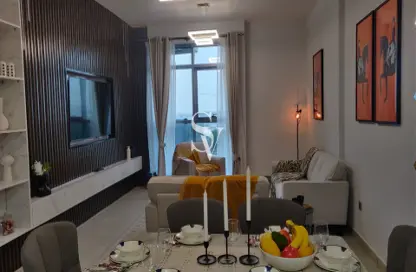 Apartment - 1 Bathroom for sale in Paradise View 1 - Majan - Dubai