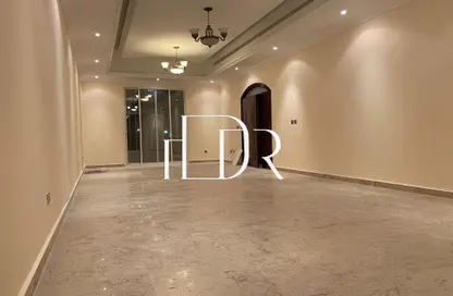 Villa - 6 Bedrooms - 7 Bathrooms for rent in Khalifa City A - Khalifa City - Abu Dhabi