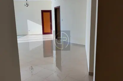 Apartment - 2 Bedrooms - 3 Bathrooms for rent in Ajman Corniche Residences - Ajman Corniche Road - Ajman