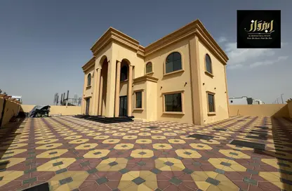 Villa - 5 Bedrooms - 7 Bathrooms for sale in Al Hooshi Villas - Hoshi - Al Badie - Sharjah