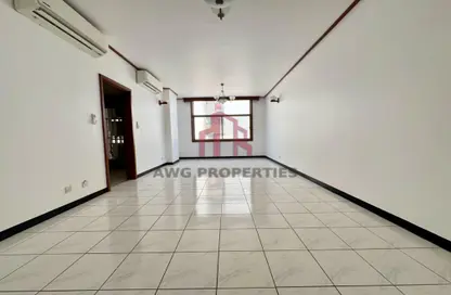 Apartment - 2 Bedrooms - 2 Bathrooms for rent in Al Muteena Technic Building - Salah Al Din Street - Deira - Dubai