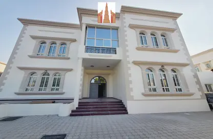 Villa - 6 Bedrooms for rent in Al Falaj - Al Riqqa - Sharjah