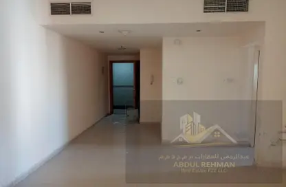 Apartment - 1 Bedroom - 1 Bathroom for rent in Al Khan - Sharjah