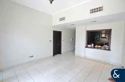 Apartment - 1 Bedroom - 2 Bathrooms for rent in Reehan 6 - Reehan - Old Town - Dubai