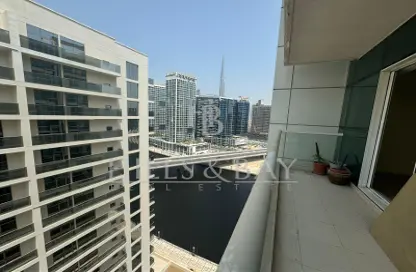 Apartment - 1 Bedroom - 1 Bathroom for rent in Mayfair Residency - Business Bay - Dubai