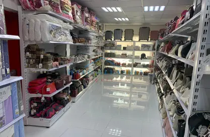 Retail - Studio - 1 Bathroom for rent in Hor Al Anz East - Hor Al Anz - Deira - Dubai