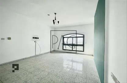 Apartment - 3 Bedrooms - 4 Bathrooms for rent in SG Al Soor Building - Al Soor - Al Qasimia - Sharjah