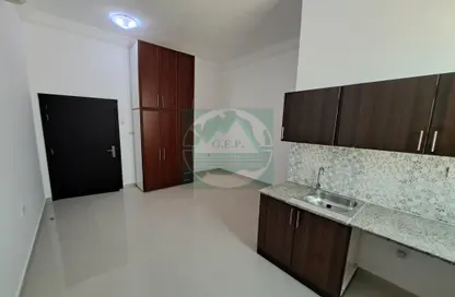 Apartment - 1 Bathroom for rent in Shakhbout City - Abu Dhabi