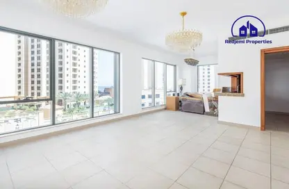 Apartment - 1 Bedroom - 2 Bathrooms for rent in Shemara Tower - Marina Promenade - Dubai Marina - Dubai