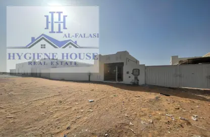 Bulk Rent Unit - Studio - 1 Bathroom for rent in Umm Al Thuoob - Umm Al Quwain