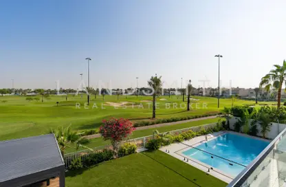 Villa - 5 Bedrooms - 6 Bathrooms for sale in Meadows 4 - Meadows - Dubai