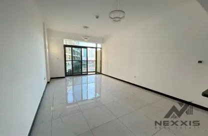 Apartment - 1 Bathroom for rent in Crystal Residence - Jumeirah Village Circle - Dubai