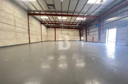 Warehouse - Studio for rent in Phase 2 - Dubai Investment Park (DIP) - Dubai