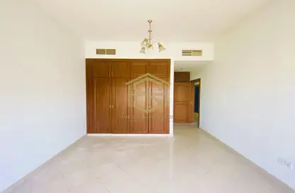 Apartment - 1 Bedroom - 2 Bathrooms for rent in Al Khatib Building - Al Raffa - Bur Dubai - Dubai