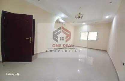 Apartment - 2 Bedrooms - 2 Bathrooms for rent in Al Ameriya - Al Jimi - Al Ain