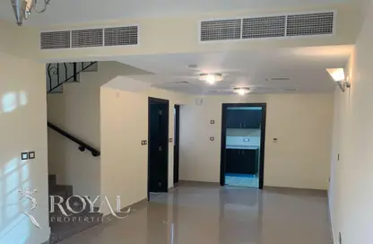 Villa - 2 Bedrooms - 2 Bathrooms for rent in Zone 8 - Hydra Village - Abu Dhabi