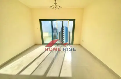 Apartment - 1 Bedroom - 2 Bathrooms for rent in Taliatela Street - Al Nahda - Sharjah