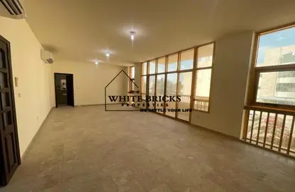 Villa - 4 Bedrooms - 5 Bathrooms for rent in Al Manaseer - Abu Dhabi