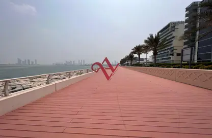 Apartment - 1 Bedroom - 2 Bathrooms for rent in Azizi Mina - Palm Jumeirah - Dubai