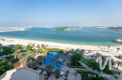 Apartment - 1 Bedroom - 2 Bathrooms for rent in Al Basri - Shoreline Apartments - Palm Jumeirah - Dubai