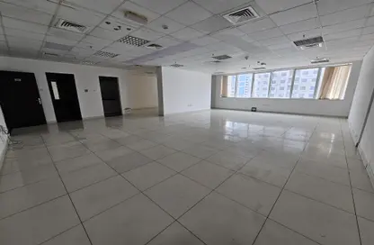 Office Space - Studio - 1 Bathroom for rent in Al Majaz 3 - Al Majaz - Sharjah