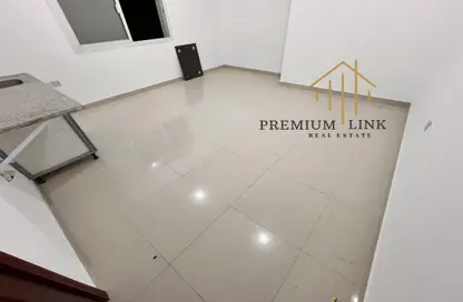 Villa - 1 Bathroom for rent in Al Mushrif Villas - Al Mushrif - Abu Dhabi