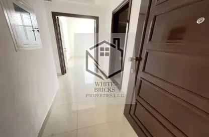 Apartment - 2 Bedrooms - 2 Bathrooms for rent in Cornich Al Khalidiya - Al Khalidiya - Abu Dhabi