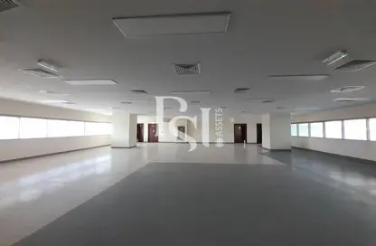 Office Space - Studio - 2 Bathrooms for rent in Airport Road - Abu Dhabi