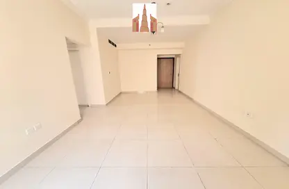 Apartment - 2 Bedrooms - 3 Bathrooms for rent in AlFalah - Muwaileh Commercial - Sharjah