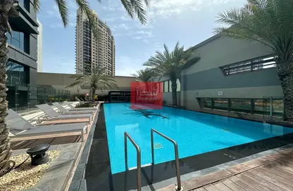 شقة - غرفة نوم - 2 حمامات للايجار في داماك ميزون ذو فوغ - الخليج التجاري - دبي