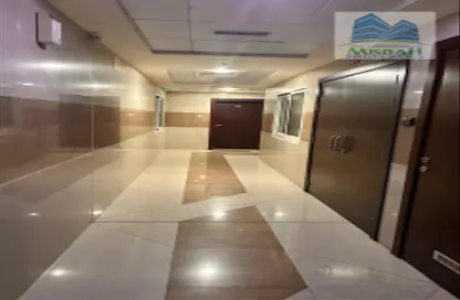 Apartment - 2 Bedrooms - 3 Bathrooms for rent in Al Muraqqabat - Deira - Dubai