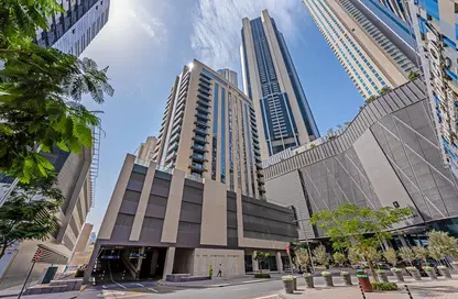 Apartment - 3 Bedrooms - 3 Bathrooms for sale in Dunya Tower - Burj Khalifa Area - Downtown Dubai - Dubai