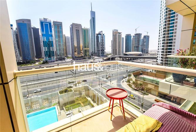 Apartment - Studio - 1 Bathroom for rent in West Avenue Tower - Dubai Marina - Dubai