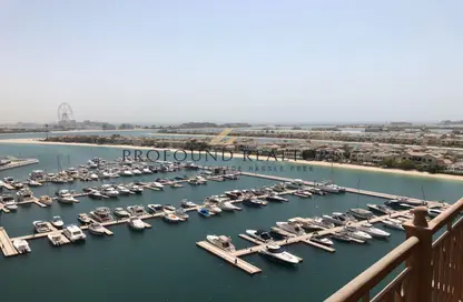 Apartment - 2 Bedrooms - 3 Bathrooms for sale in Marina Residences 2 - Marina Residences - Palm Jumeirah - Dubai