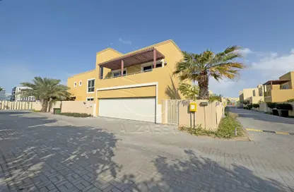 Villa - 5 Bedrooms - 6 Bathrooms for sale in Sidra Community - Al Raha Gardens - Abu Dhabi