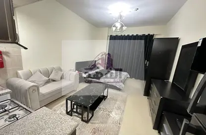 Apartment - 1 Bathroom for rent in Al Jurf 2 - Al Jurf - Ajman Downtown - Ajman