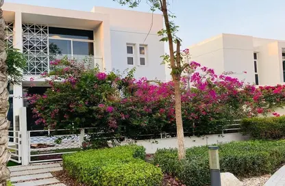 Villa - 3 Bedrooms - 3 Bathrooms for rent in Arabella Townhouses 1 - Arabella Townhouses - Mudon - Dubai