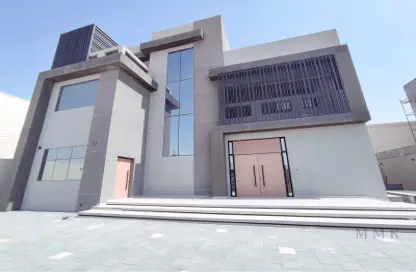 Villa - 7 Bedrooms for rent in Madinat Al Riyad - Abu Dhabi