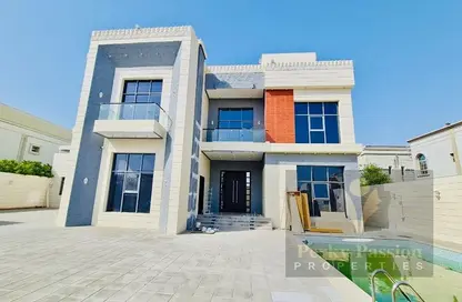 Villa - 6 Bedrooms for rent in Al Barsha South - Al Barsha - Dubai