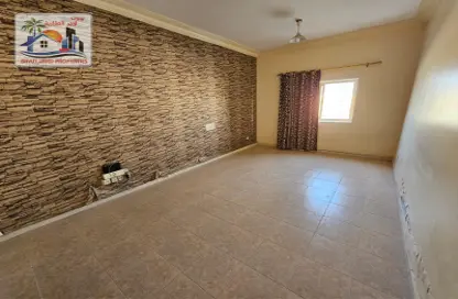 Apartment - 1 Bedroom - 2 Bathrooms for rent in Al Khan Lagoon - Al Khan - Sharjah