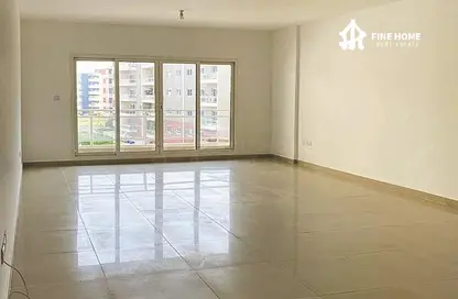 Apartment - 1 Bedroom - 2 Bathrooms for sale in Tower 27 - Al Reef Downtown - Al Reef - Abu Dhabi