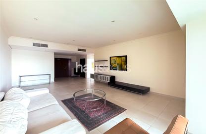 Apartment - 3 Bedrooms - 3 Bathrooms for sale in Marina Heights - Dubai Marina - Dubai