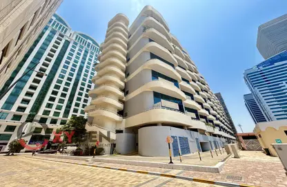 Duplex - 3 Bedrooms - 4 Bathrooms for rent in Al Shaheen Tower - Al Khalidiya - Abu Dhabi