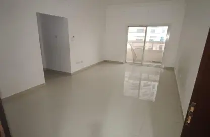 Apartment - 2 Bedrooms - 2 Bathrooms for rent in Al Rashidiya Towers - Al Rashidiya - Ajman Downtown - Ajman