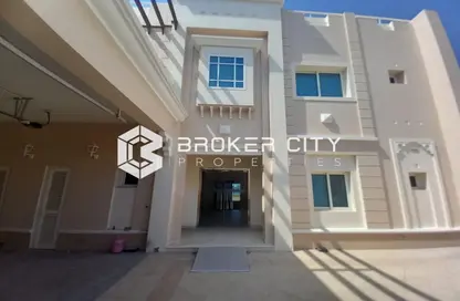 Villa - Studio - 5 Bathrooms for rent in The Marina - Abu Dhabi