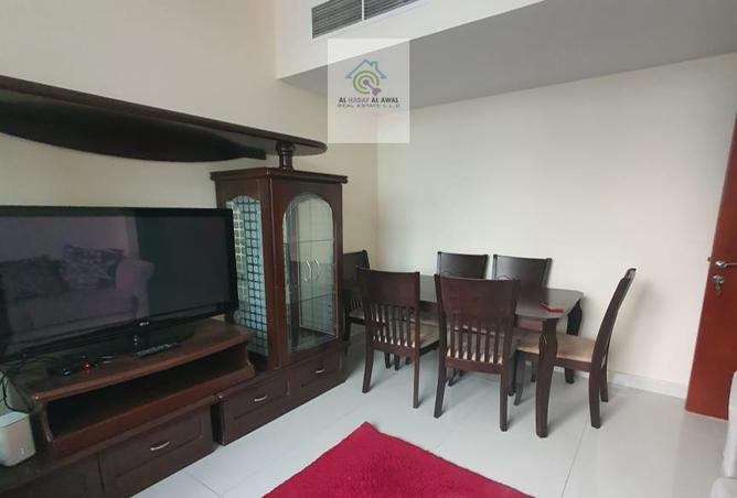 Apartment - 1 Bedroom - 2 Bathrooms for rent in Al Taawoon Tower 1 - Al Taawoon Towers - Al Khan - Sharjah