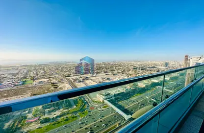 Penthouse - 4 Bedrooms - 6 Bathrooms for rent in Tiara East Tower - Business Bay - Dubai