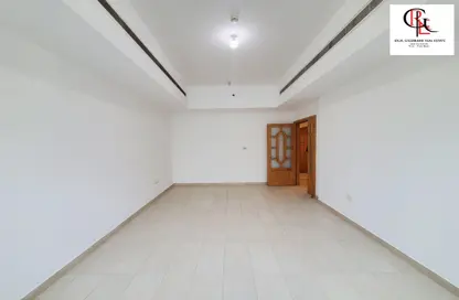 Apartment - 2 Bedrooms - 2 Bathrooms for rent in Shabiya - Mussafah - Abu Dhabi